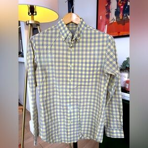 JCrew Lightweight Button Down Shirt - Men’s XS
